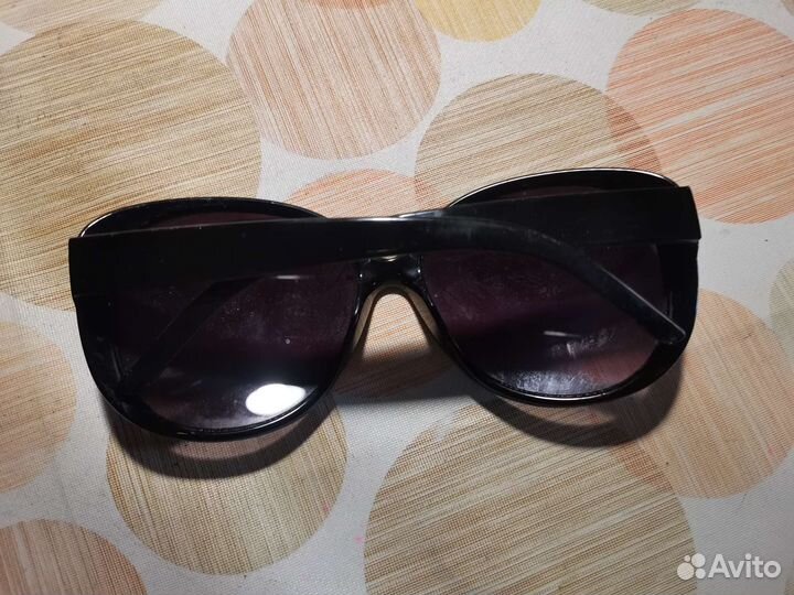 Солнцезащитные очки женские