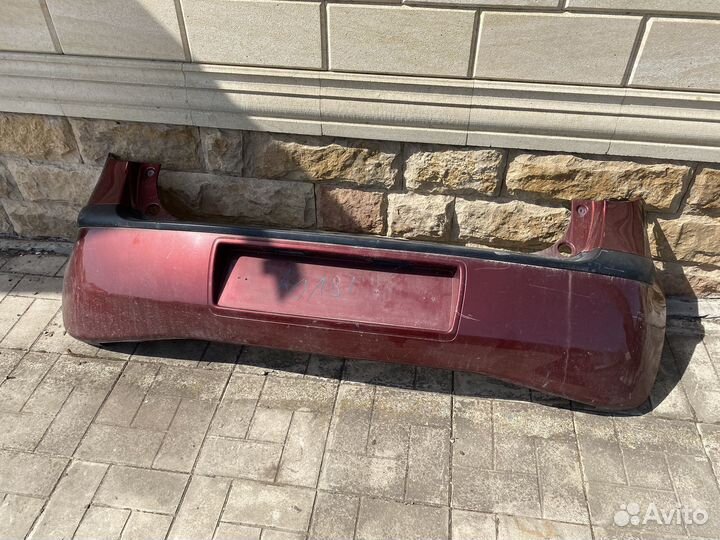 Задний бампер Mitsubishi Colt европа