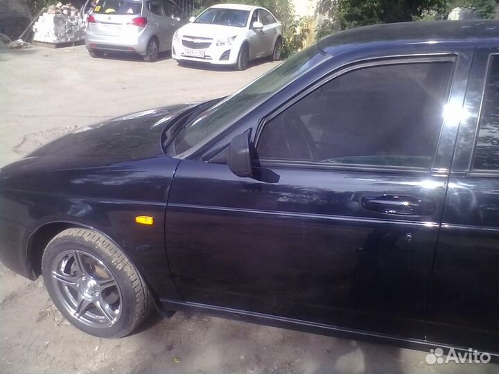 Каркасные шторки на Ладу Приору