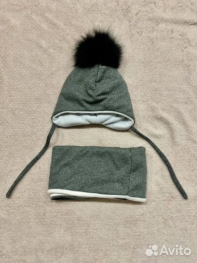 Комплект шапка и шарф снуд