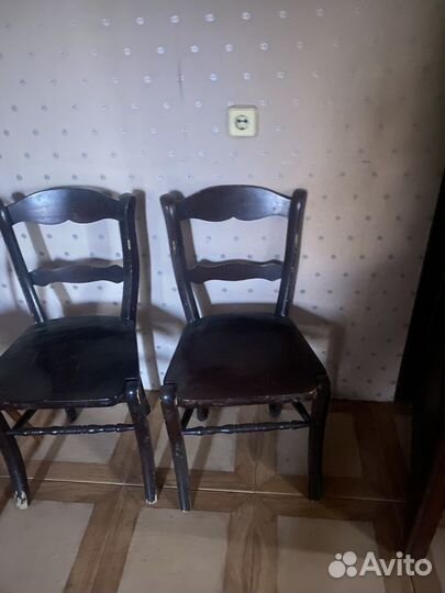 Натуральное дерево мебель гостиная 80 -х годов