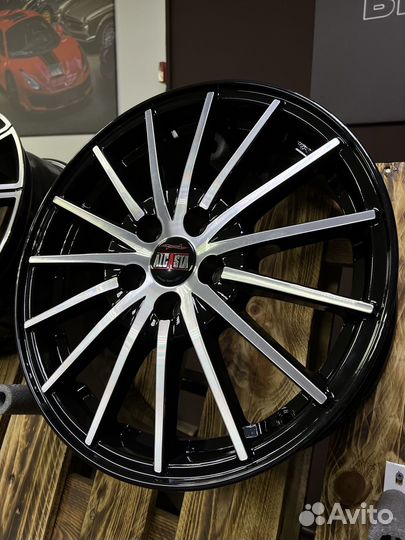 Alcasta 6,5x16/5x100 ET38 D57,1 M60 BKF