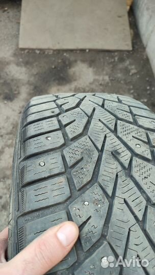 Gislaved NordFrost 100 205/50 R17 93T