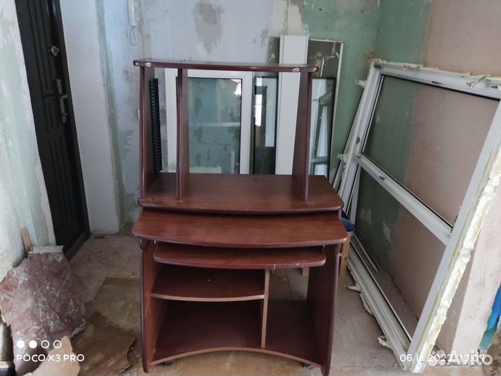 Компьютерный стол