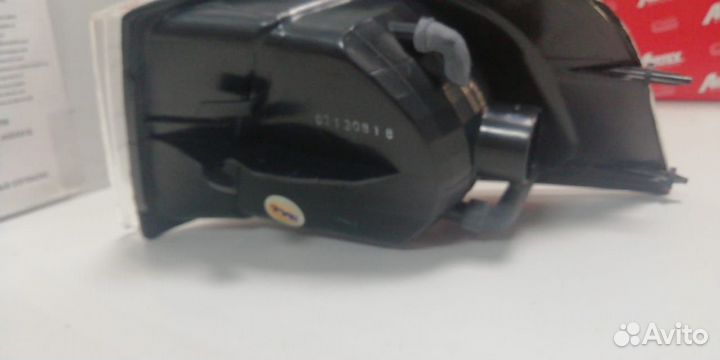 Указатель поворота правый Volvo S40