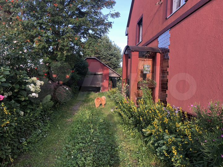 Таунхаус 160 м² на участке 4 сот.