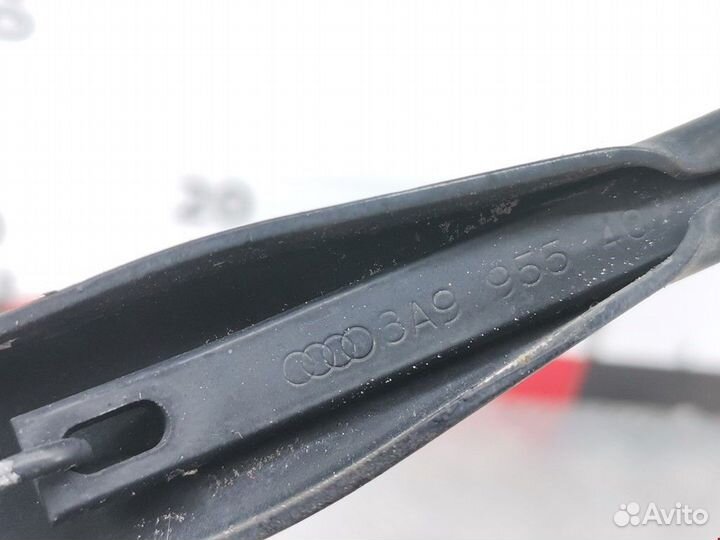 Щеткодержатель задний Audi 80 8C/B4 1994