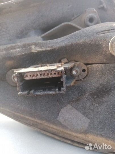 Зеркало правое Renault Megane