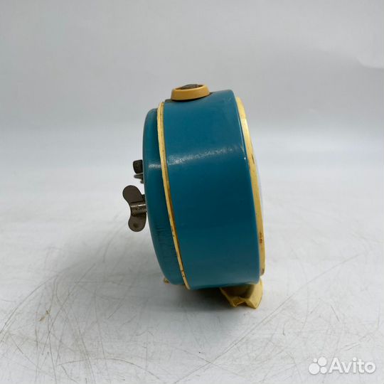 Часы будильник Витязь ретро советский коллекция