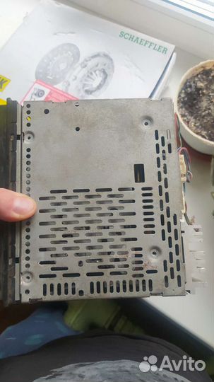 Штатная автомагнитола 2din