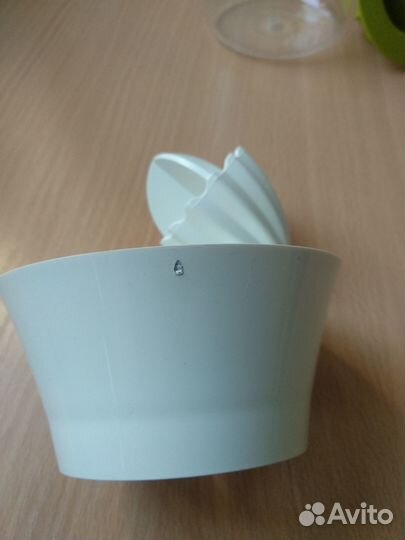 Соковыжималка и графин