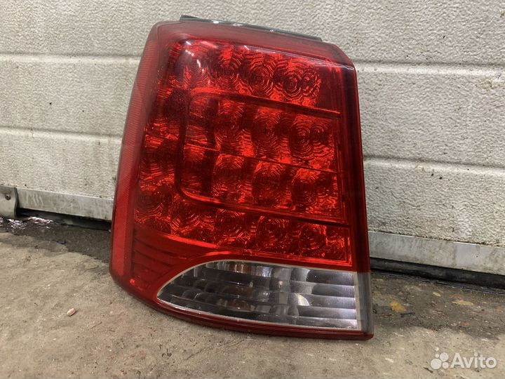 Kia Sorento 2 XM - Фонарь левый светодиодный