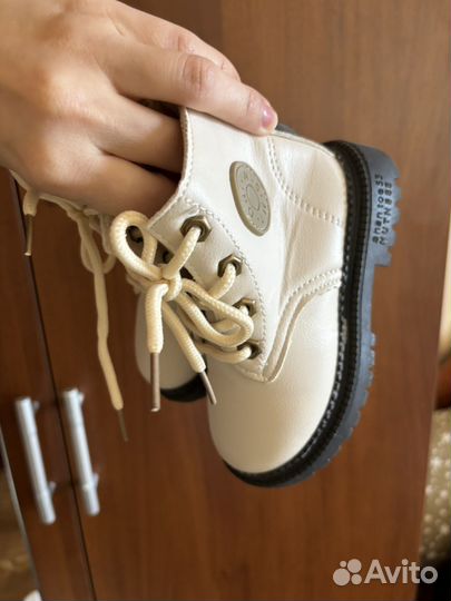 Ботинки весна детские 23