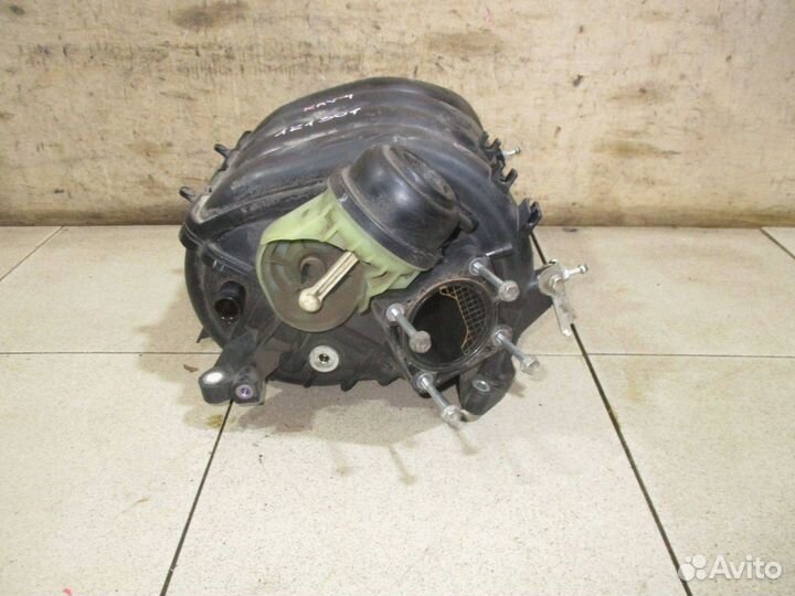 Коллектор впускной Toyota RAV4 (XA30)