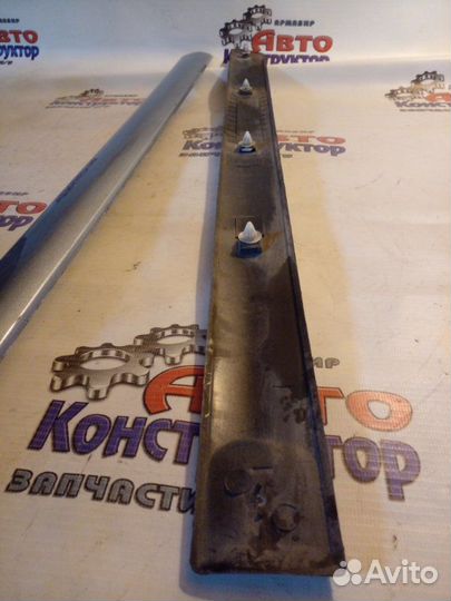 Молдинг двери передний правый Chevrolet Lacetti