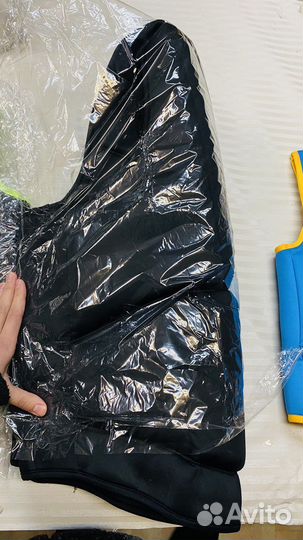 Спасательный жилет