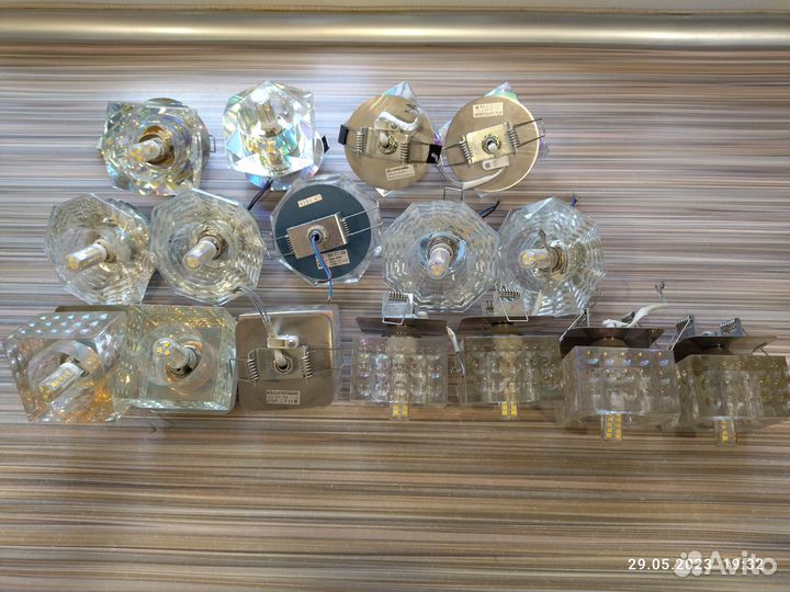 Точечные светильники elektrostandard