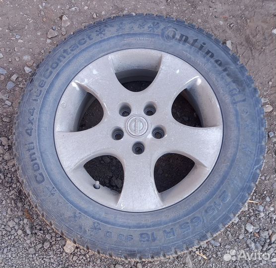 Continental Conti4x4IceContact 215/65 R16 98Q