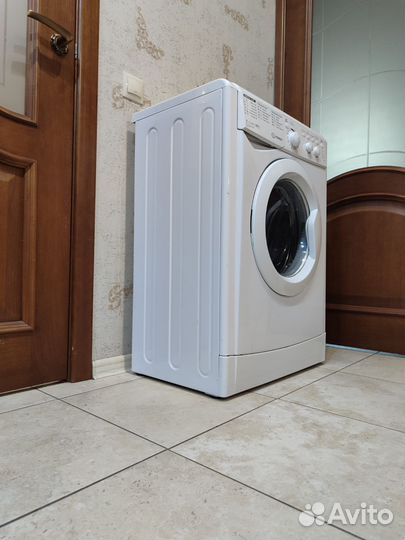 Стиральная машина на 6кг