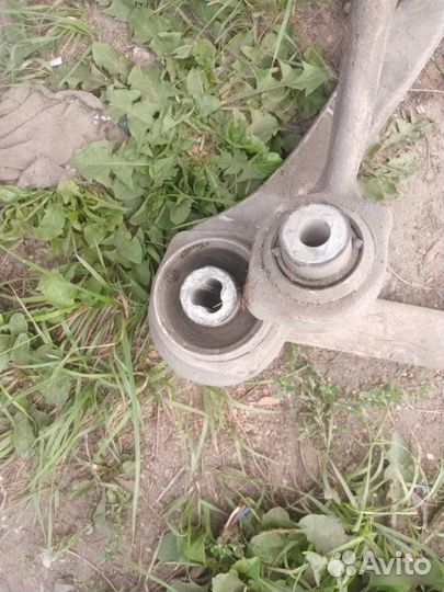 Рычаг подвески передний Mercedes-Benz E-Class W212