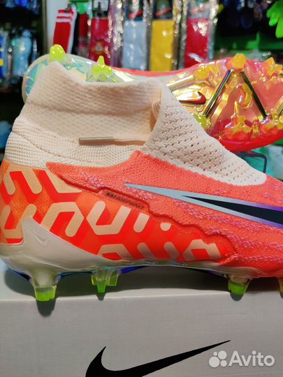 Бутсы Nike Phantom GX Elite Dynamic Fit FG