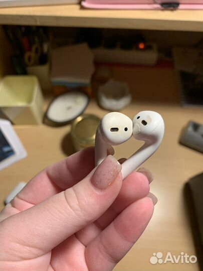Наушники airpods