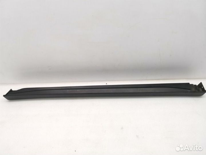 Накладка на порог правая Mitsubishi Outlander 3