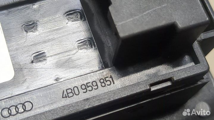 Кнопка стеклоподъемника Audi S6 (C5), 2000