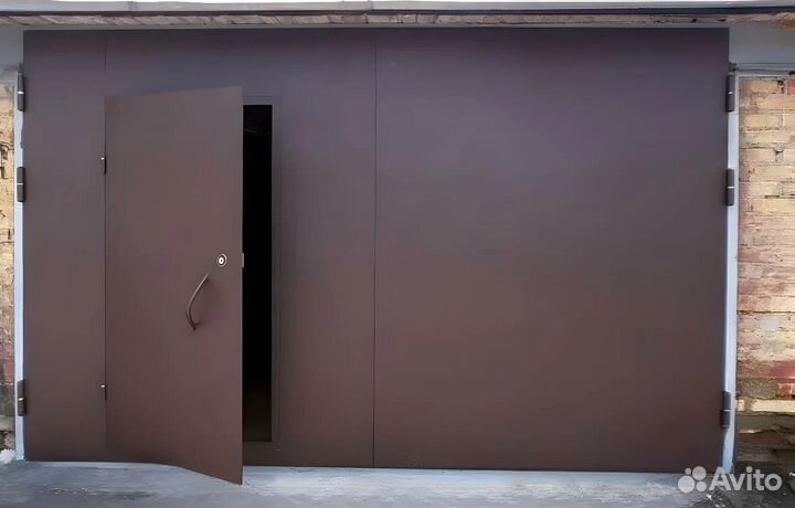 Распашные металлические ворота