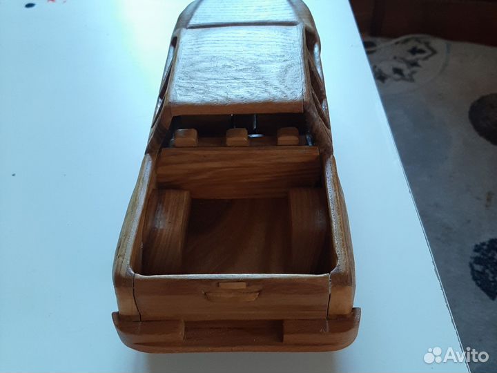 Деревянные модели машин 30 12см 24 15см