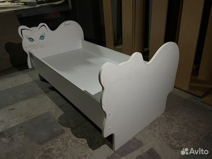 Детская кровать б/у