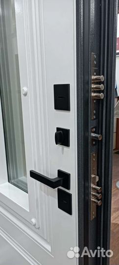 Дверь входная с терморазрывом в дом
