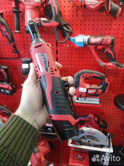 Аккумуляторный торцевой гайковерт