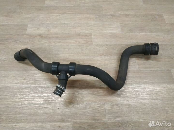 Патрубок радиатора охлаждения нижний Ford Mondeo 4