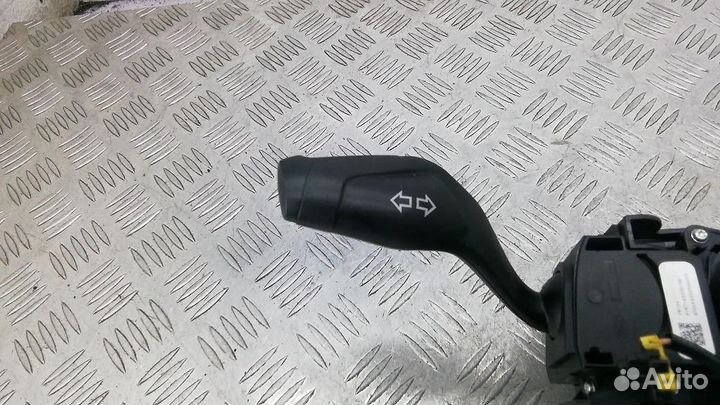 Переключатель поворотов подрулевой Ford Focus/Focu