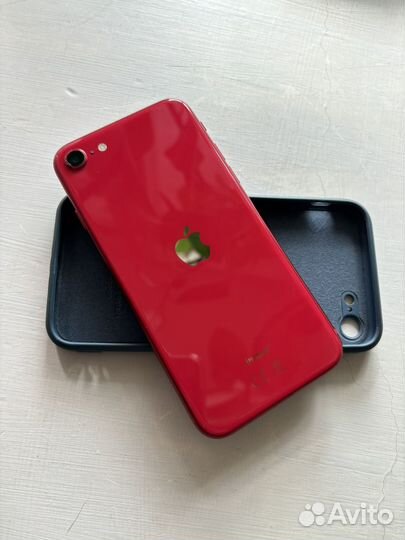 iPhone SE (2020), 128 ГБ