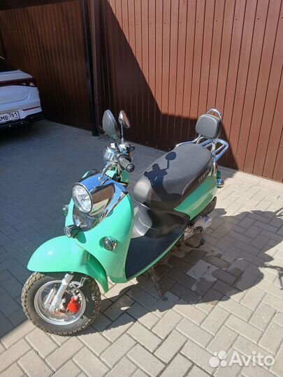 Скутер венто ретро