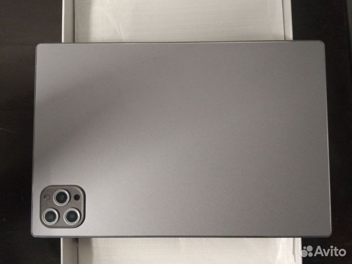 Планшет про 15