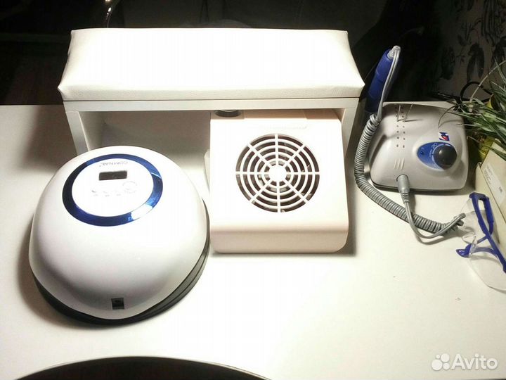 Маникюр, выравнивание, укрепление, покрытие гель-л