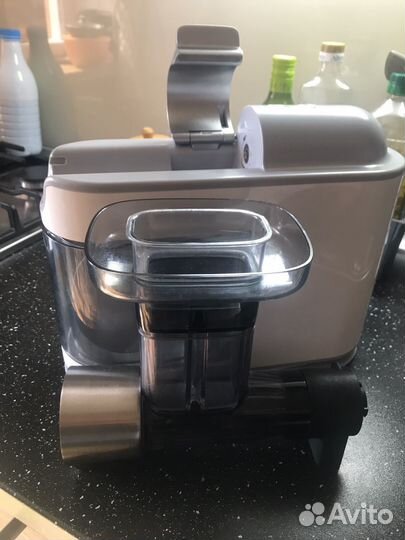 Соковыжималка шнековая Philips HR1945/80