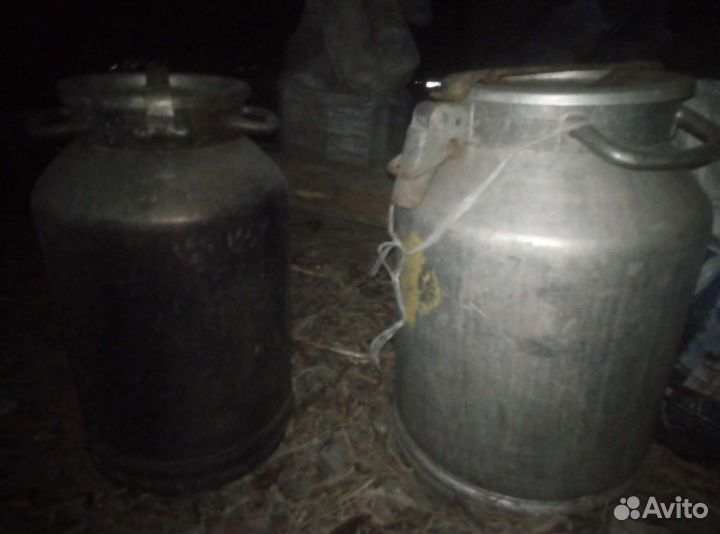 Фляга, бидон, канистра