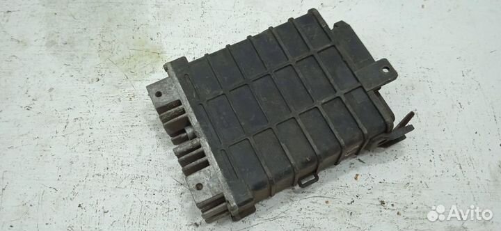 Блок управления двигателем