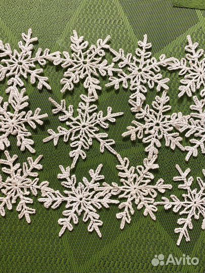 Снежинки ажурные