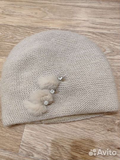 Головные уборы женские