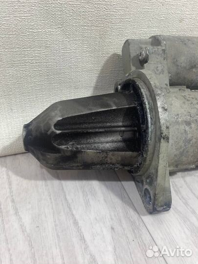 Стартер Nissan X-Trail T30 2000-2007 233008H50A