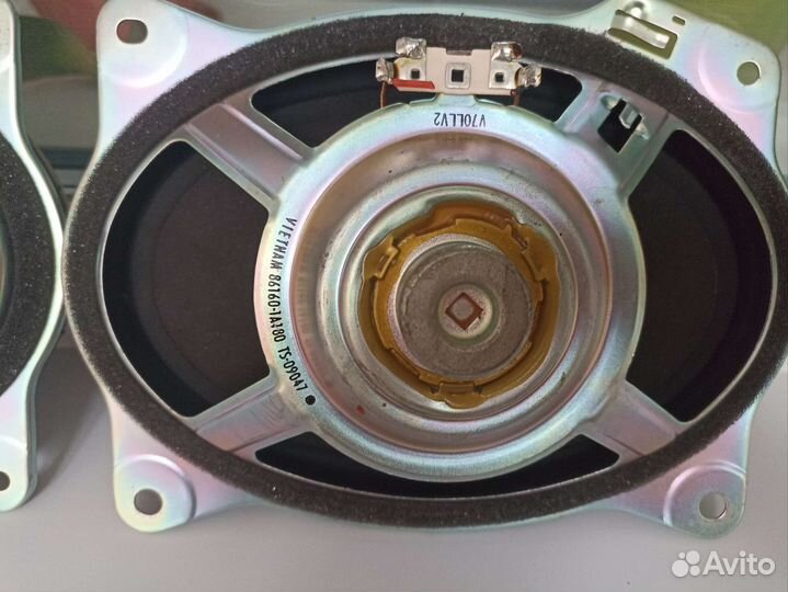 Колонки в автомобиль