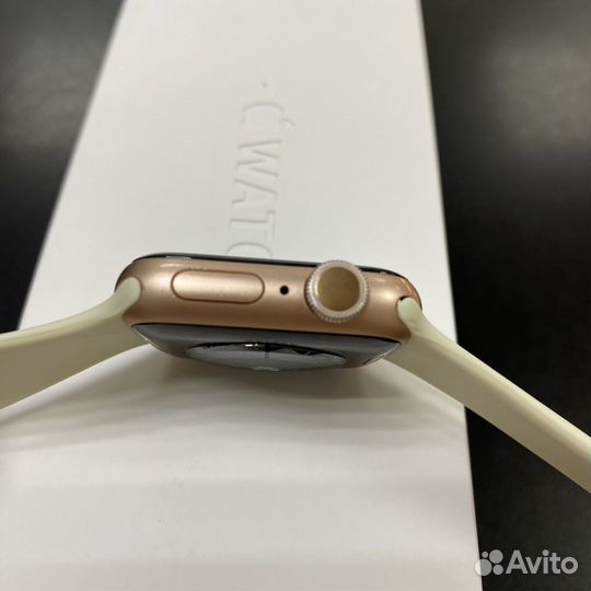 Apple Watch Series 5, 40mm, Gold Ростест 723214