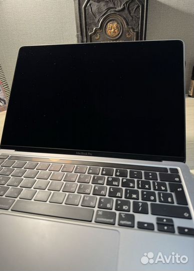 Macbook pro 13 2020 m1 16gb 1TB