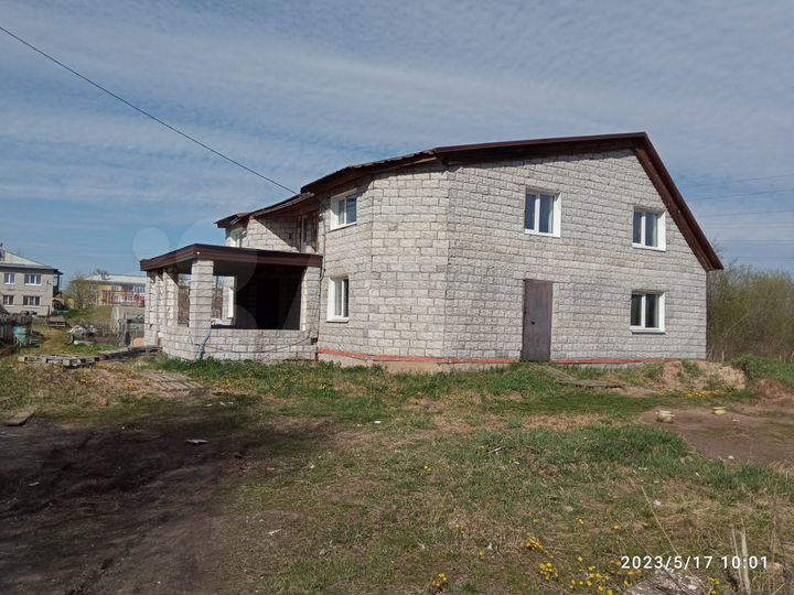 Дом 241,9 м² на участке 6,7 сот.