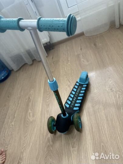 Самокат детский самокат для мальчиков светящий